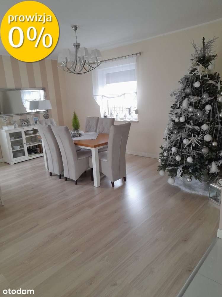 Nowoczesny dom wolnostojący z pięknym ogrodem-5