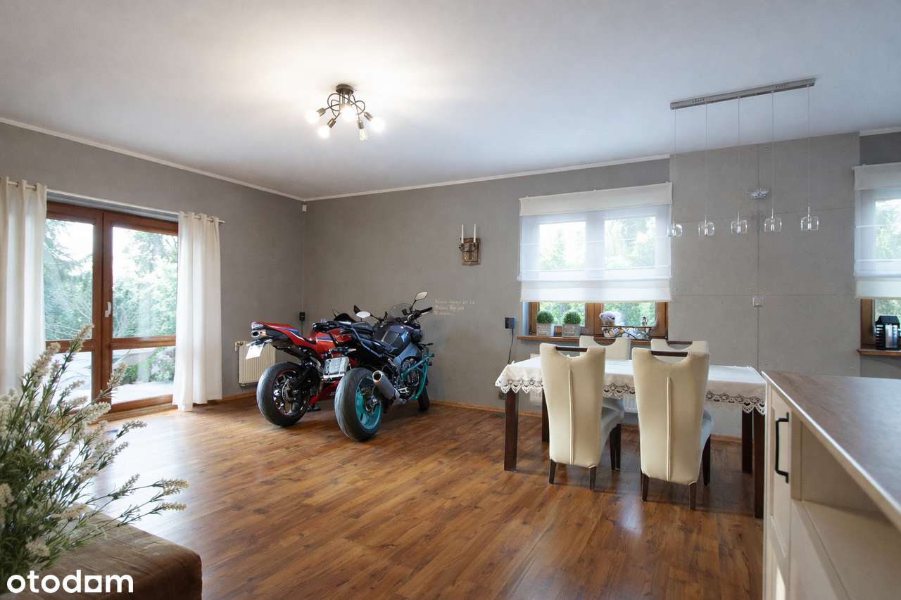 Dom dla dużej rodziny, ogród, dobra komunikacja-3