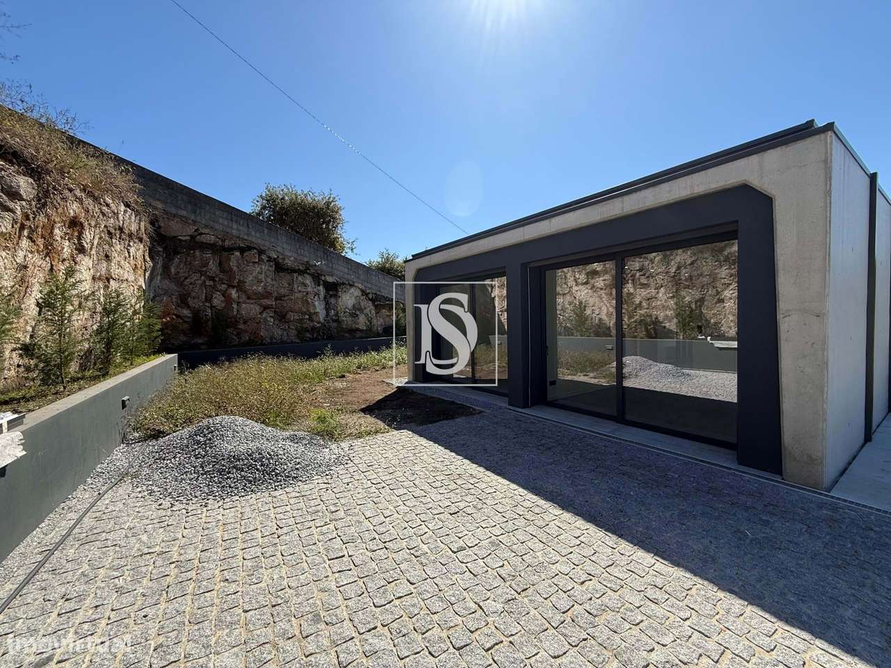 Moradia individual terrea com Piscina - Grande imagem: 5/38