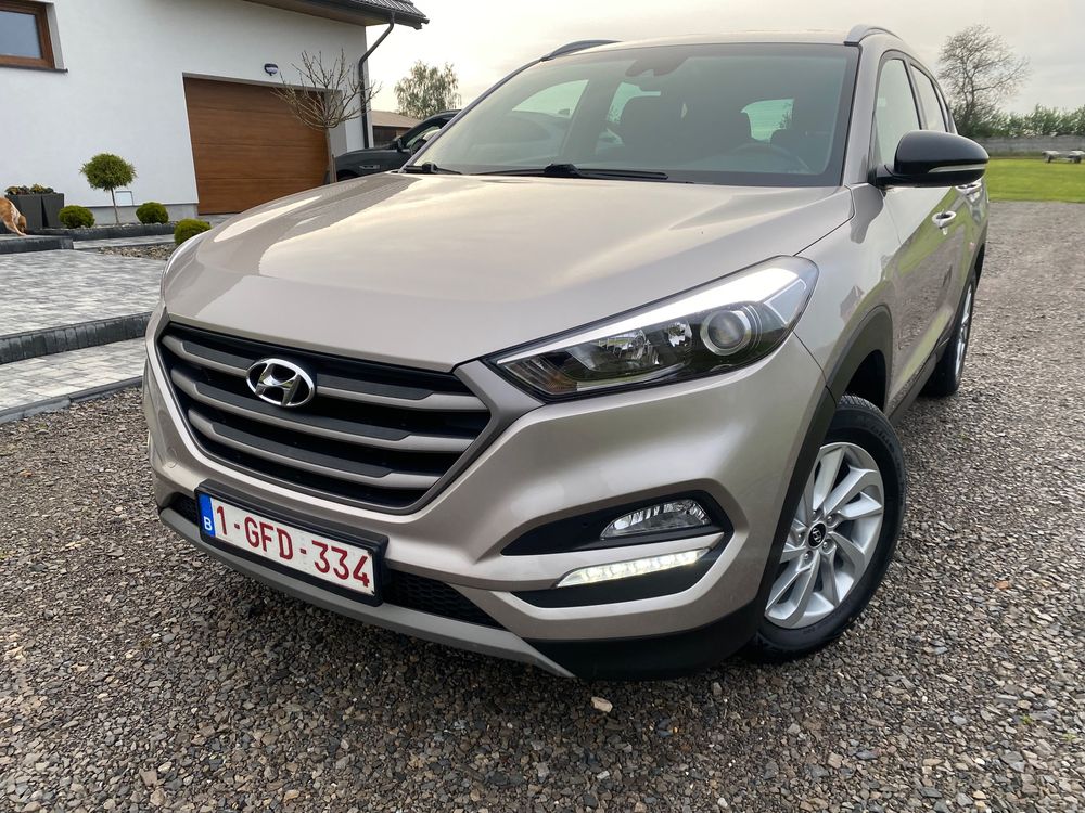 Hyundai Tucson III blue 1.6 GDi 2WD Navi 2018