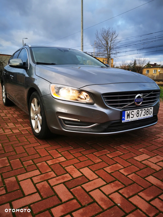 Volvo V60 T5 Drive-E Base - 3