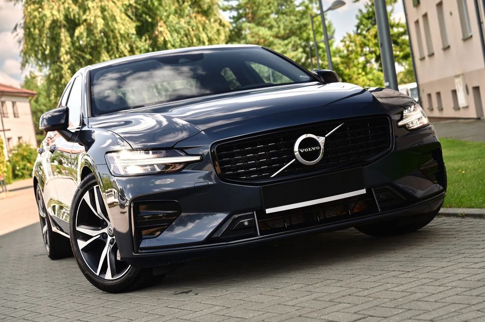 Volvo S60 III (2018-) T4 Geartronic RDesign 2022