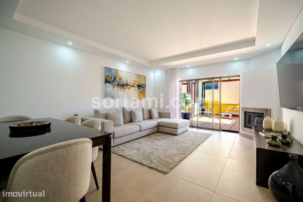 Moradia em Banda T2+1 Venda em Quarteira,Loulé-5