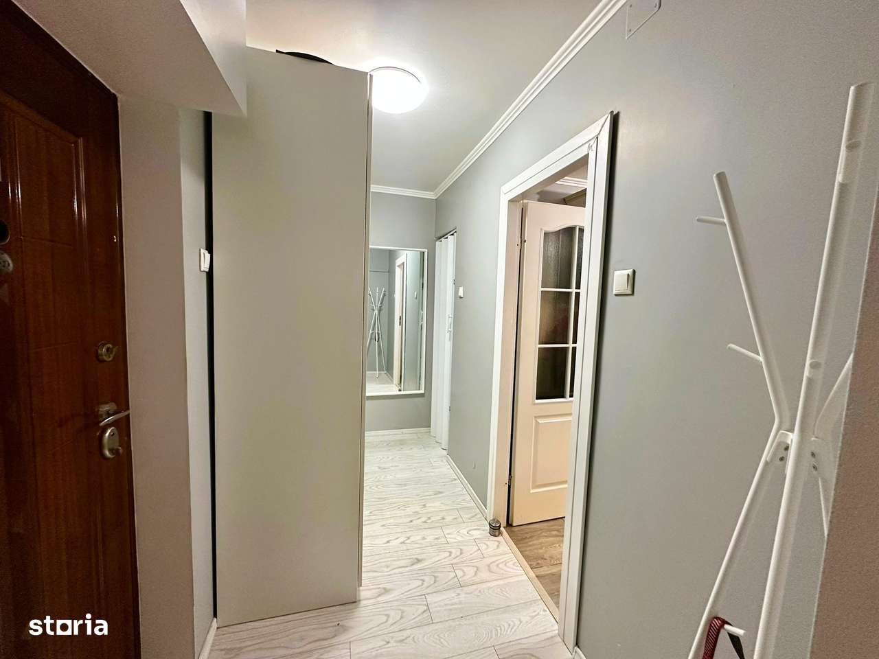 Apartament 2 camere decomandat, renovat, Aleea Buhuși – Exclusivitate - Imagine principală: 4/13