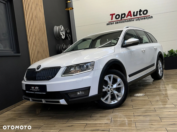 Skoda Octavia Scout 2.0 TDI 4x4 DSG - 2