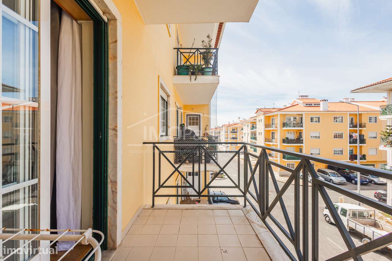 Apartamento T2 | 159 m² | Suíte | Garagem | Varanda-23