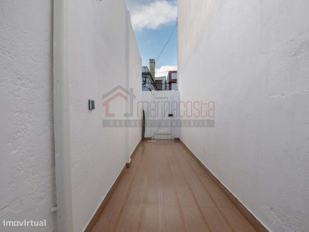 Moradia no Centro de Peniche-18