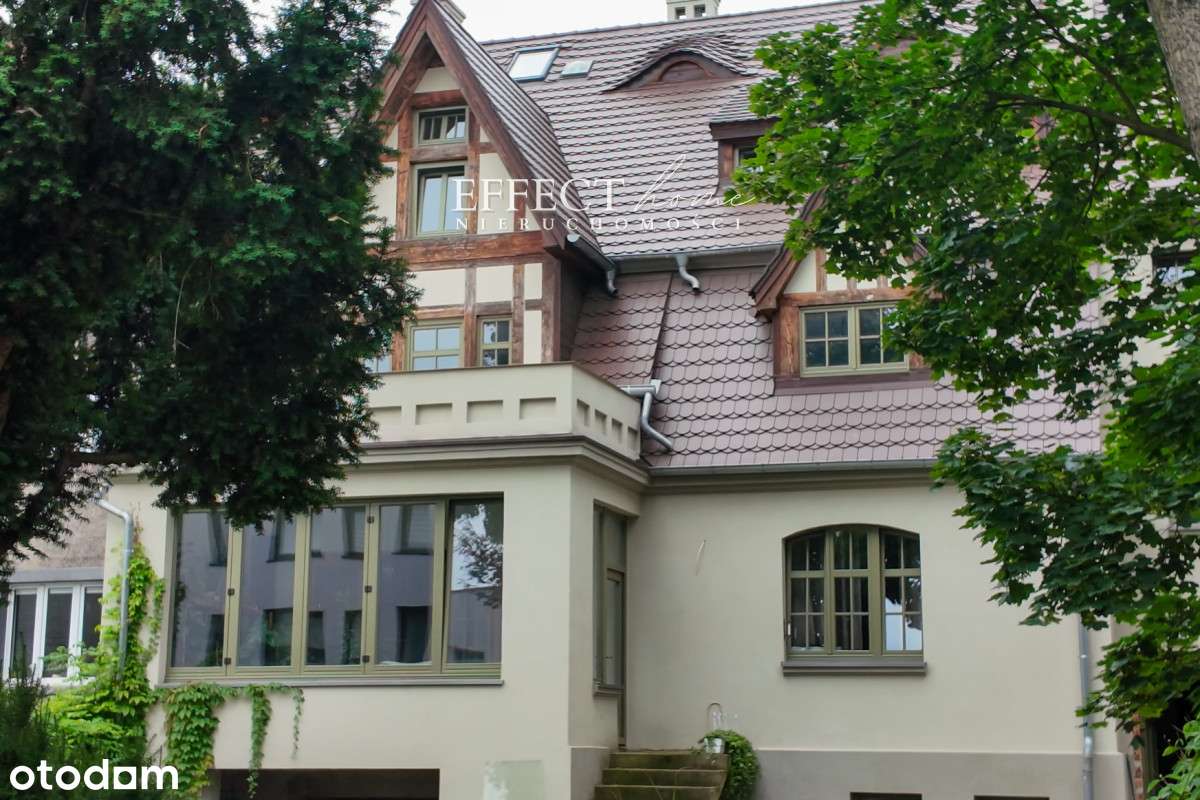 Unikatowy lokal 122,14 m² w pięknej kamienicy-1