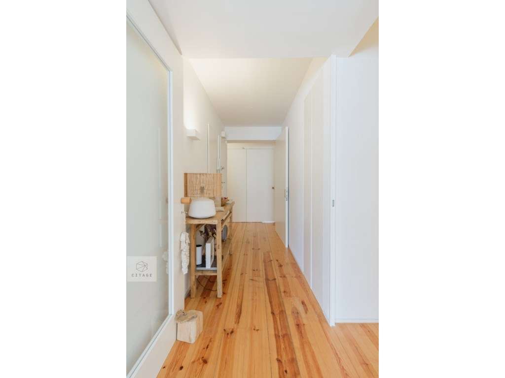 Apartamento T4 Restelo com terraço-19