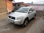 Arc Fata Toyota RAV 4 III 2.0 Benzina 2005 - 2009 SUV 4 Usi (372) Benzina - 2