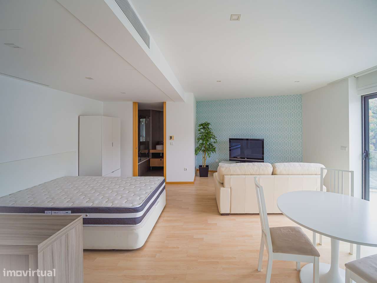 Apartamento T0 Mobilado, Glória e Vera Cruz - Grande imagem: 3/30