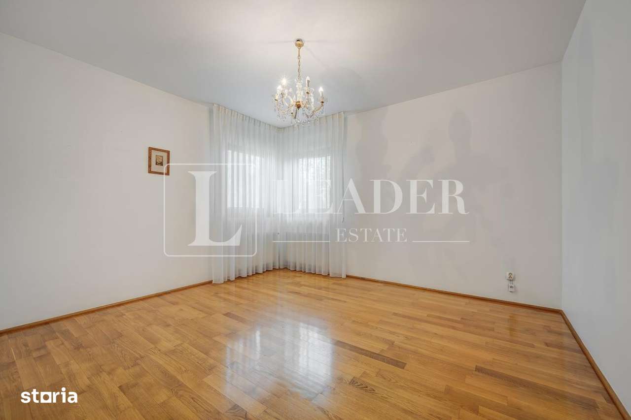 Vanzare vila consolidata si renovata | Parcul Circului-16