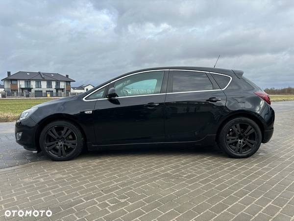 Opel Astra IV 2.0 CDTI Enjoy S&S - 8