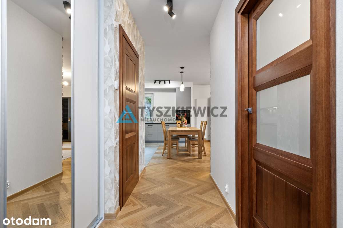 Mieszkanie z dużym ogródkiem i m. postojowym.-12