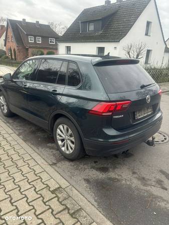 Volkswagen Tiguan 2.0 TDI BMT SCR Comfortline - 4