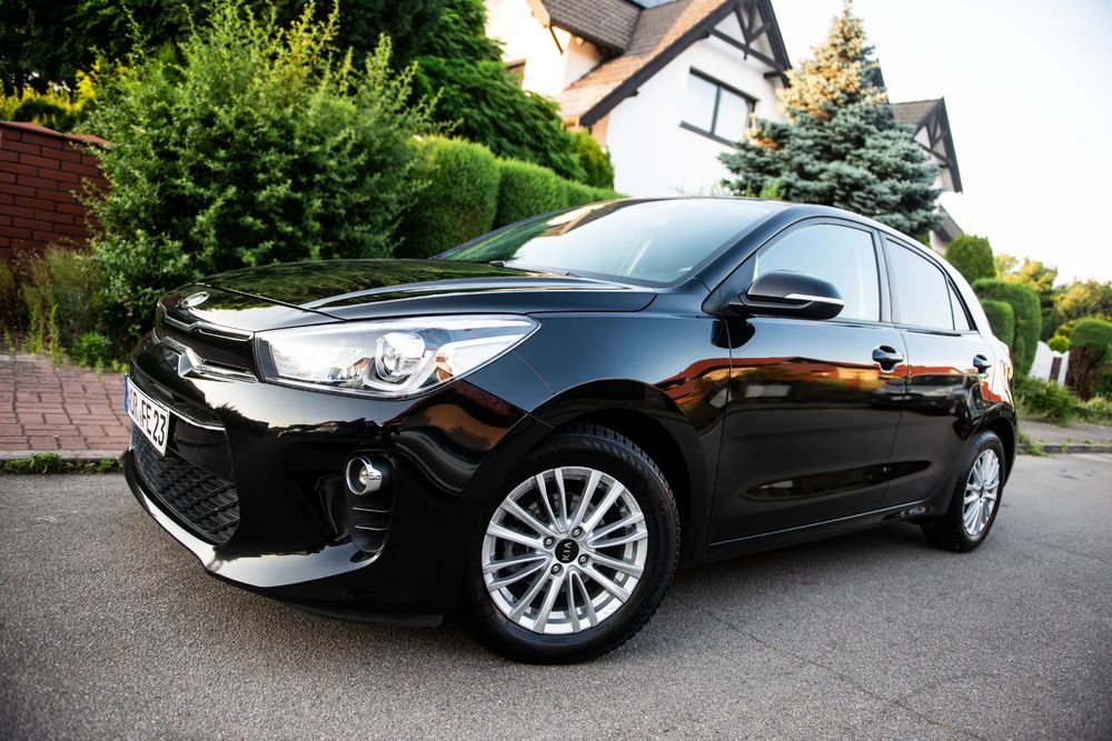 Kia Rio IV (2017-) 1.2 Business Line Plus 2018