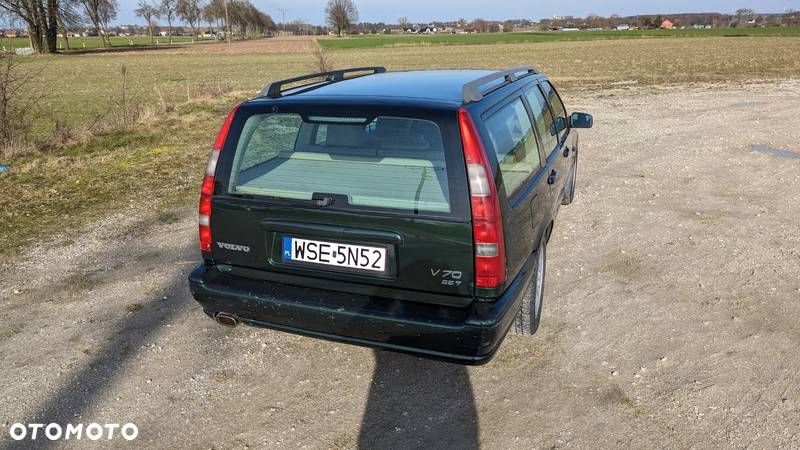 Volvo V70 R 2.3 AWD - 16