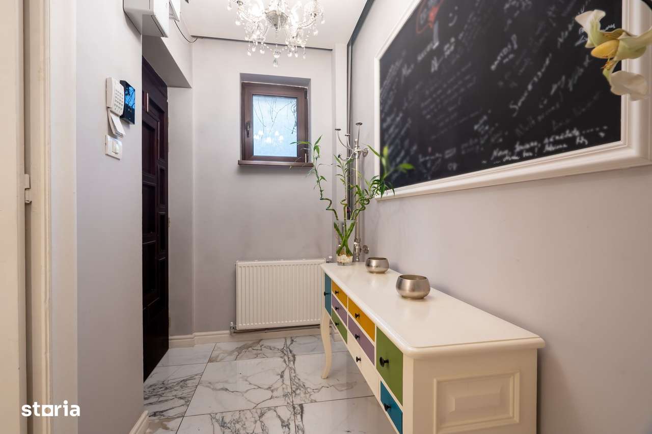 Apartament elegant cu 3 camere in vila  si acces la gradina, in Doroba-6