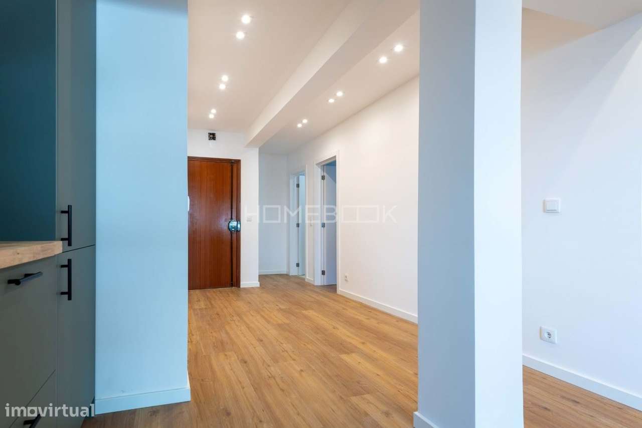 Apartamento T1 renovado em Santo Antonio da Caparica-10