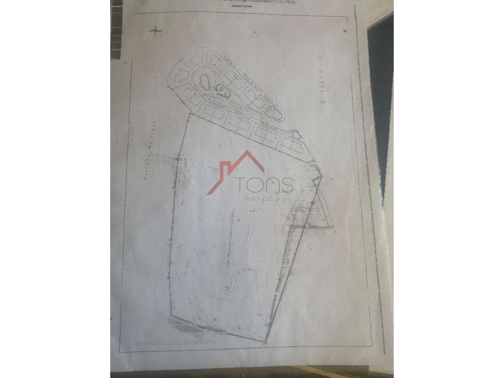 Terreno Urbano com projeto aprovado para construção-30