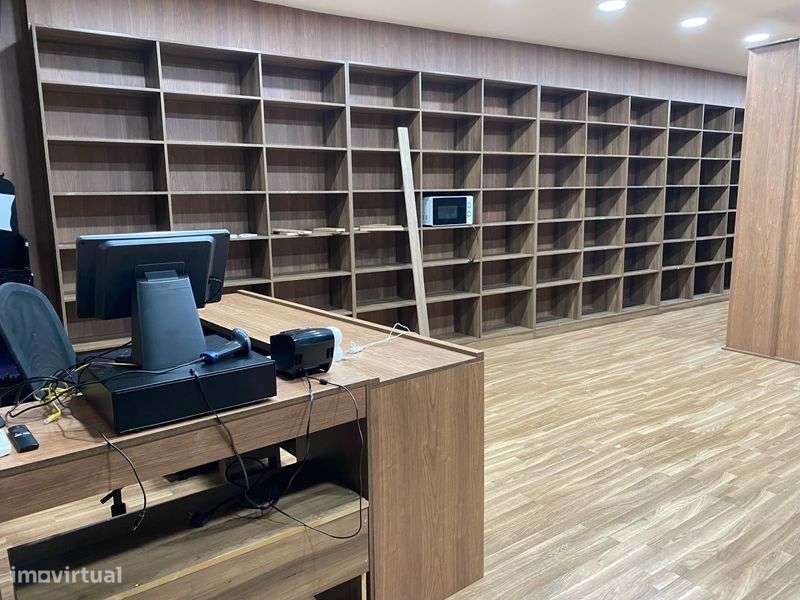 Trespasse loja montada  para mercado ou ooutros fins - Grande imagem: 4/4