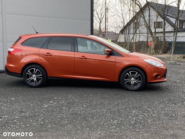 Ford Focus 1.6 Titanium - 8