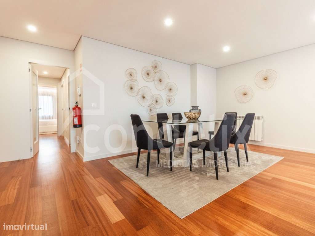 Apartamento T3 com vista rio, para venda no Freixo, Gondomar-6