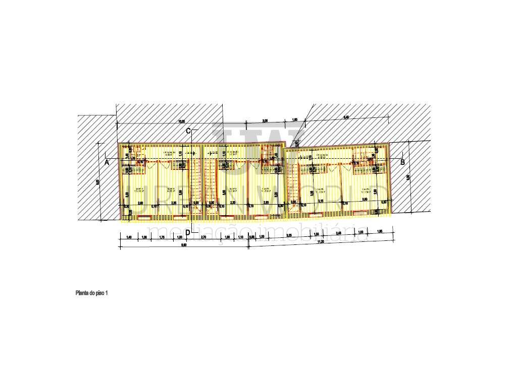 Prédio C/ Projeto em Aprovação - 3 Moradias - Lousa, Loures-16