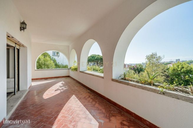 Moradia de luxo no Estoril-16