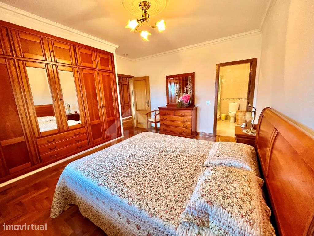 Moradia T6 pronta a habitar em Soure-30