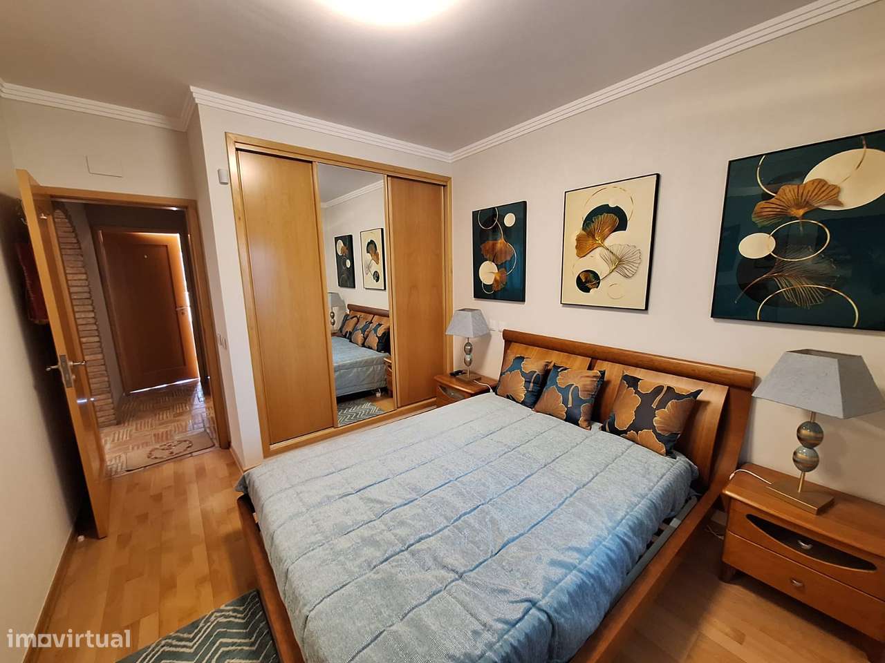 T2 com piscina, garagem e varanda em Portimão-5