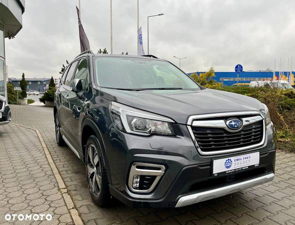 Subaru Forester 2.0ie Lineartronic Platinum - 2