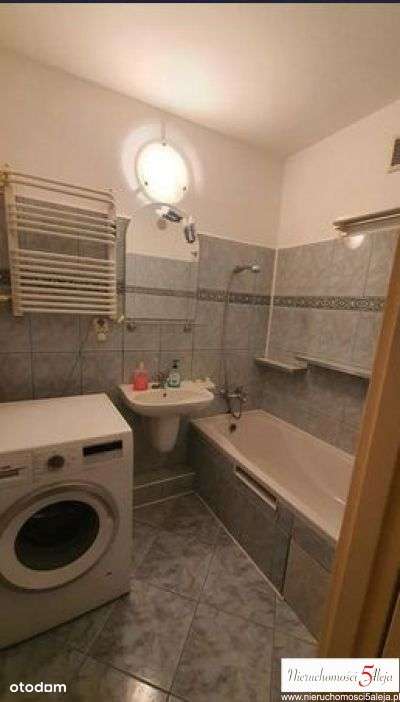 3 pokoje ul. Bukowska Polna miejsce postojowe-12