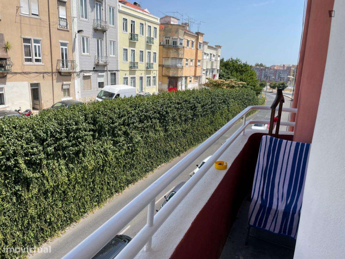 Quarto - localizado em Penha de França Lisbon - Grande imagem: 3/19