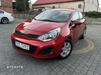 Kia Rio - 3