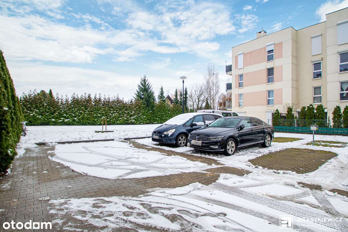 USTAWNE 2-pokojowe M z balkonem i miejscem parkingowym z 2016 r.!-17