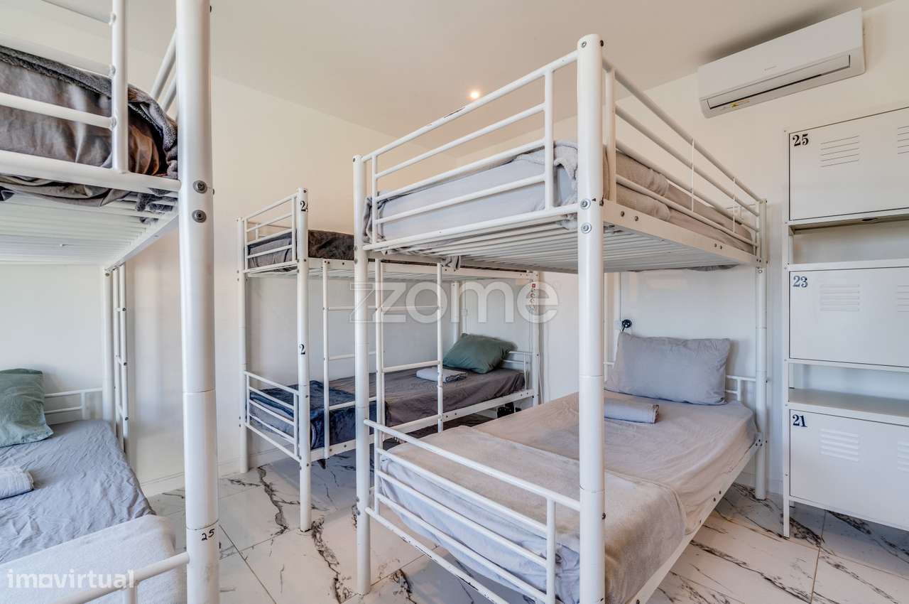 Hostel com 42 Camas nos Três Bicos, Portimão-30