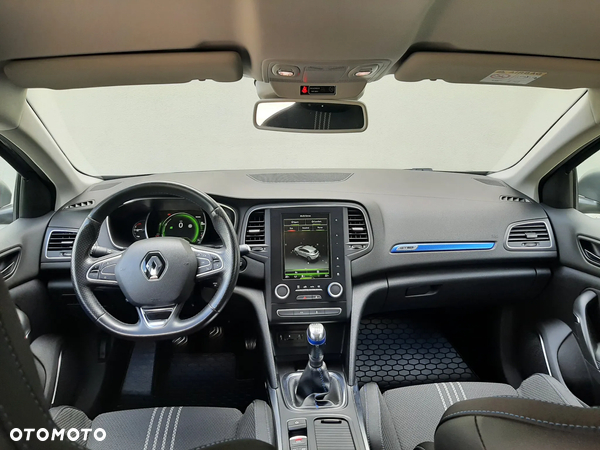 Renault Megane ENERGY TCe 130 GT LINE - 28