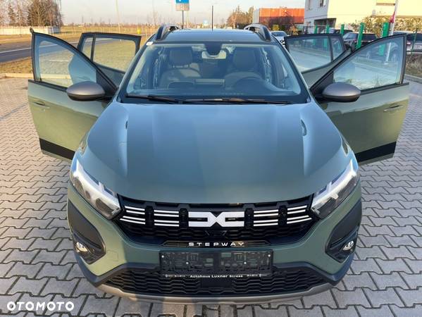 Dacia Sandero Stepway TCe 90 Expression + - 29