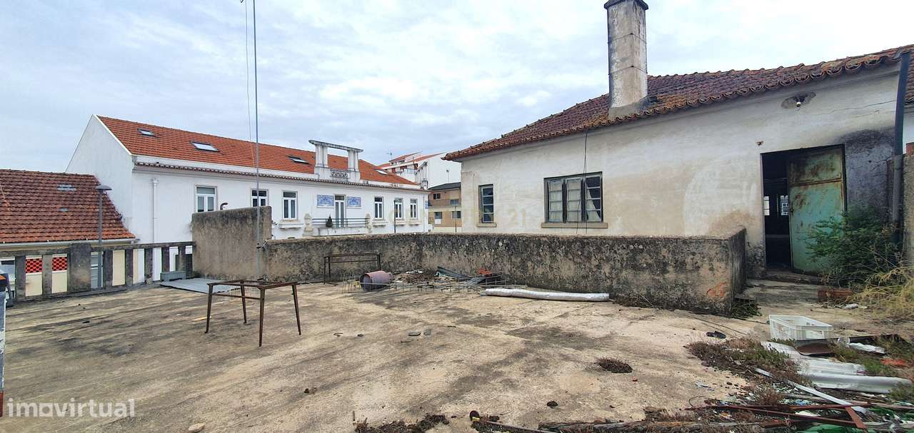 Prédio Centro da Mealhada-12