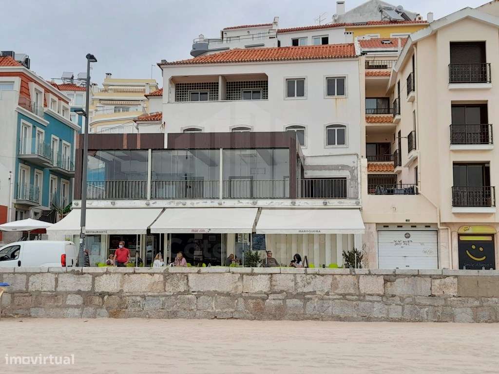 Prédio T7 na Primeira Linha da Praia em Sesimbra - Grande imagem: 2/30