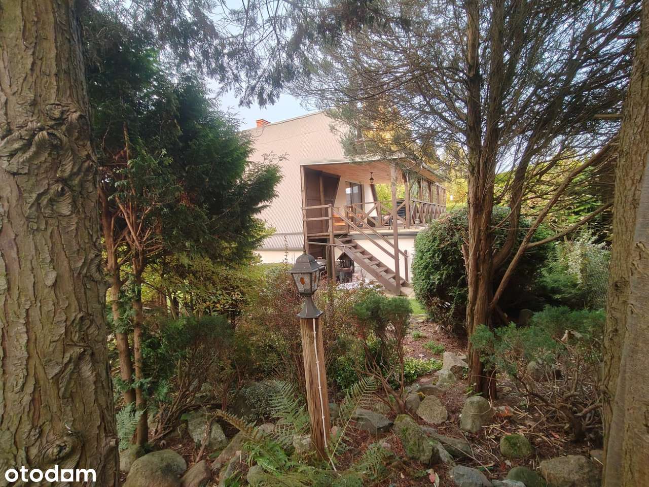 Całoroczny Dom nad Jeziorem (przekształcony na mieszkalny)-17