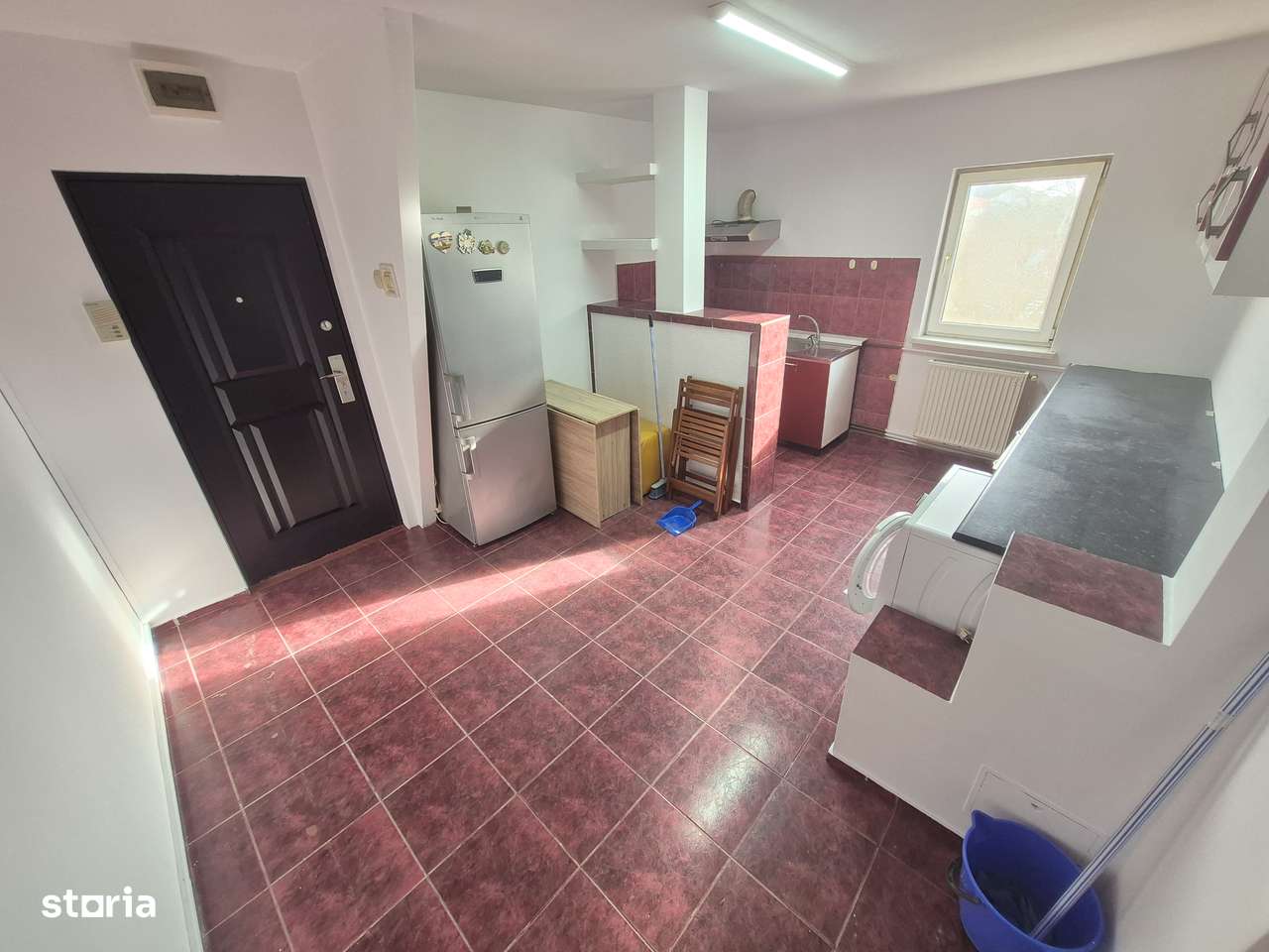 2 Cam-Lipovei-3 Min Iulius Town-55MP-Balcon-Mobilat-Utilat-82.000 Euro-10
