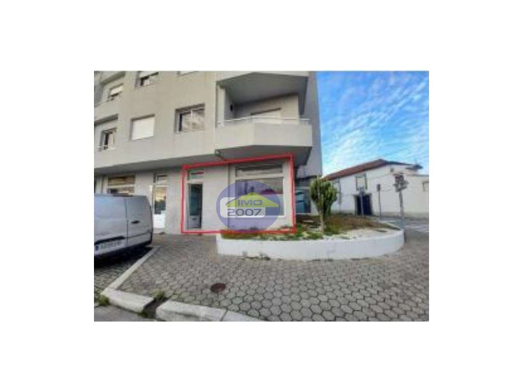 Loja em Vila do Paraiso - Grande imagem: 2/6