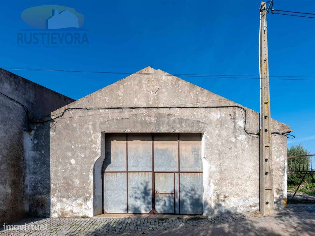 Armazém amplo com fácil acesso - Grande imagem: 2/9