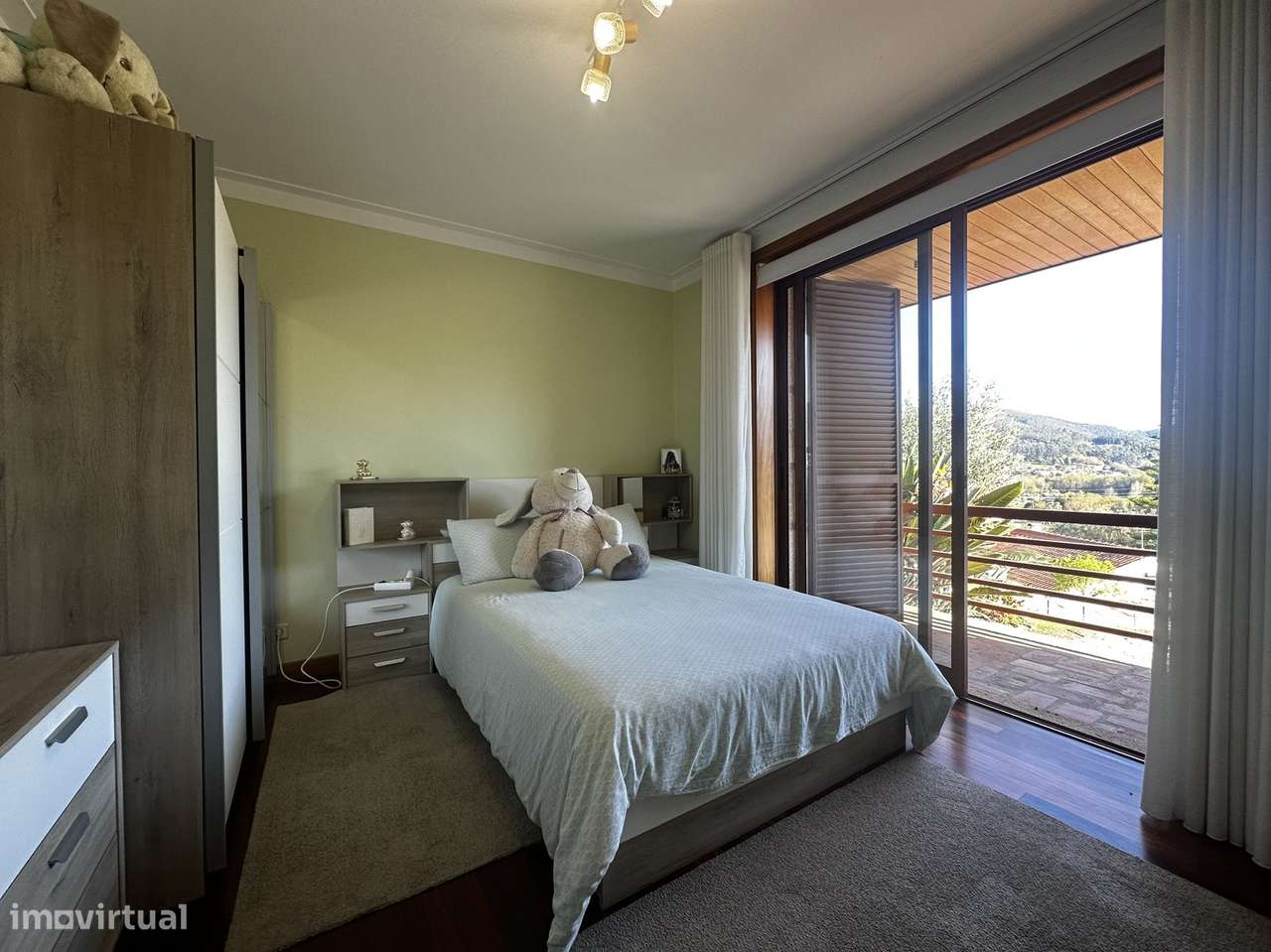 Moradia V4 térrea em Vilar de Mouros-9