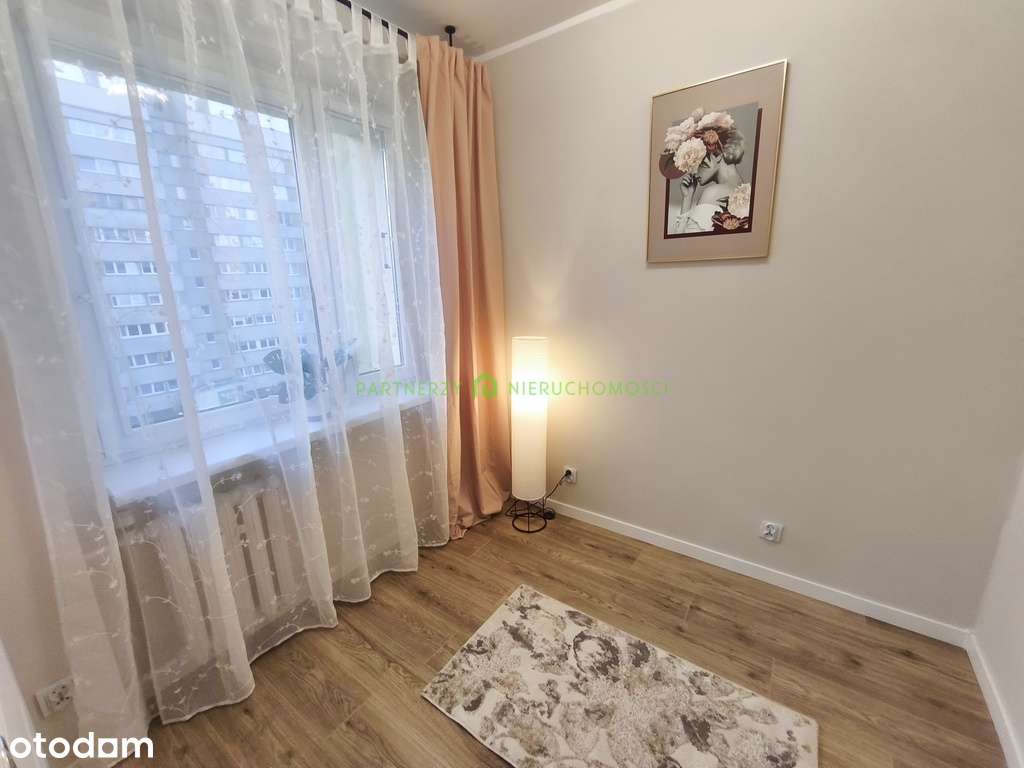 Po remoncie kawalerka z sypialnią na os. Przyjaźni-18