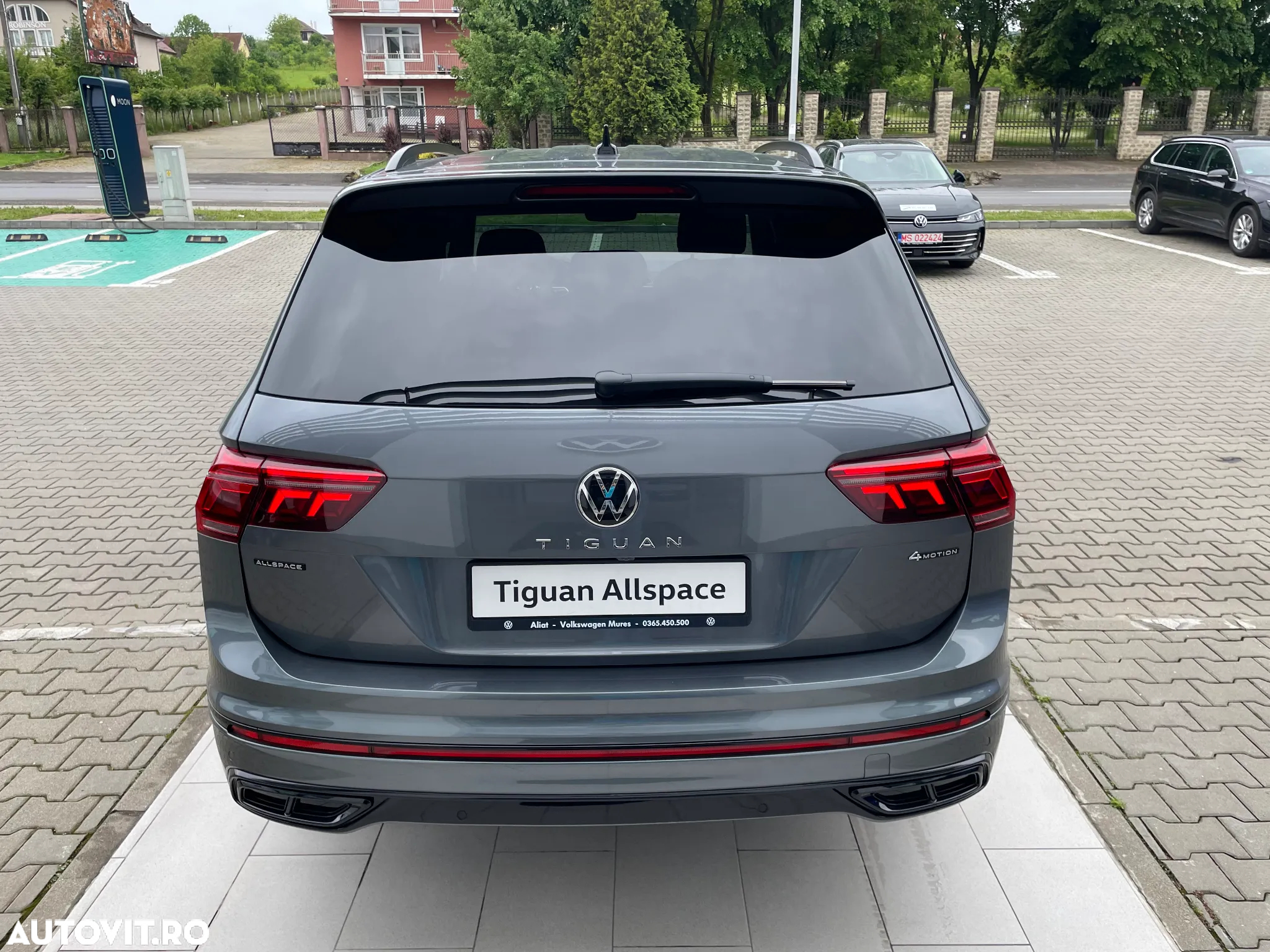 Volkswagen Tiguan Allspace 2.0 TDI 4Mot DSG R-Line - 5