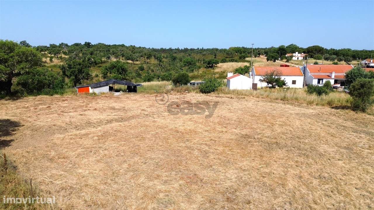 Terreno urbano com área de 2145 m2 situado nos Foros do Chaparral, Bic - Grande imagem: 5/13