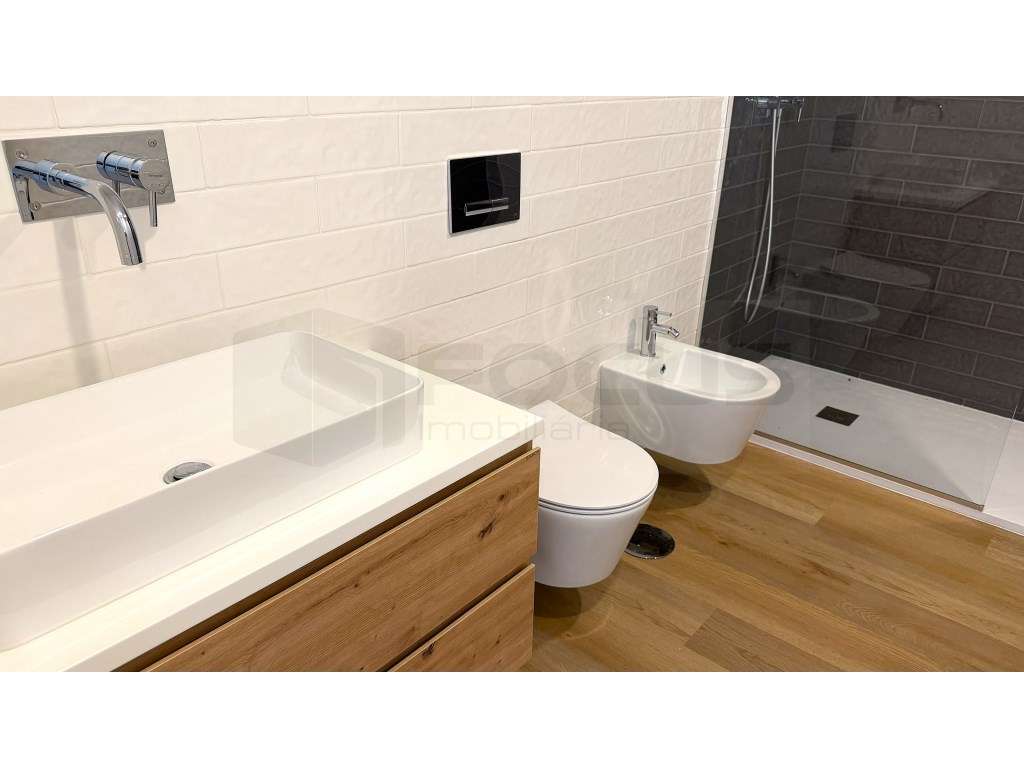 Excelente apartamentoT1 - com Lugar de estacionamento - Aveiro centro-13